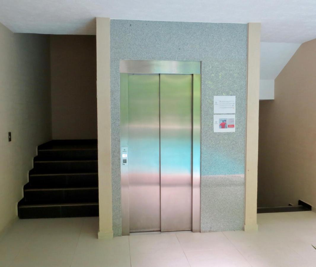 Palmarena Rooms & Residences - Long Stay Comfort With Parking, Sauna, Gym & Pool - Steps From 5Th Avenue Плая-дель-Кармен Экстерьер фото